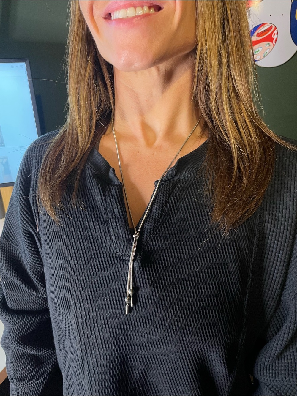 Minimalist Silver Lariat Necklace - Sleek Pendant
